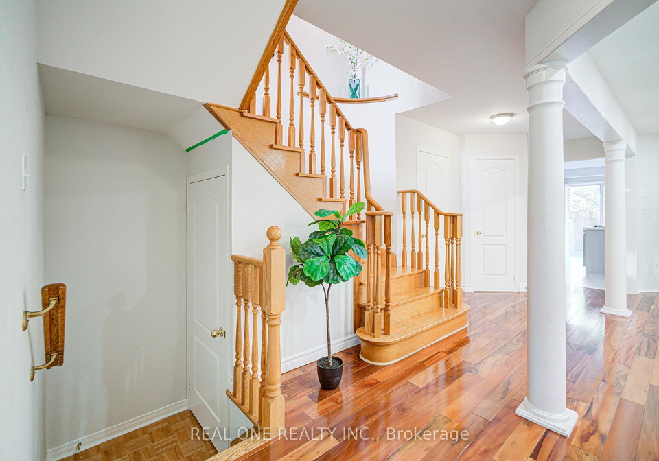 32-frobisher-street-richmond-hill-ontario-n12431912