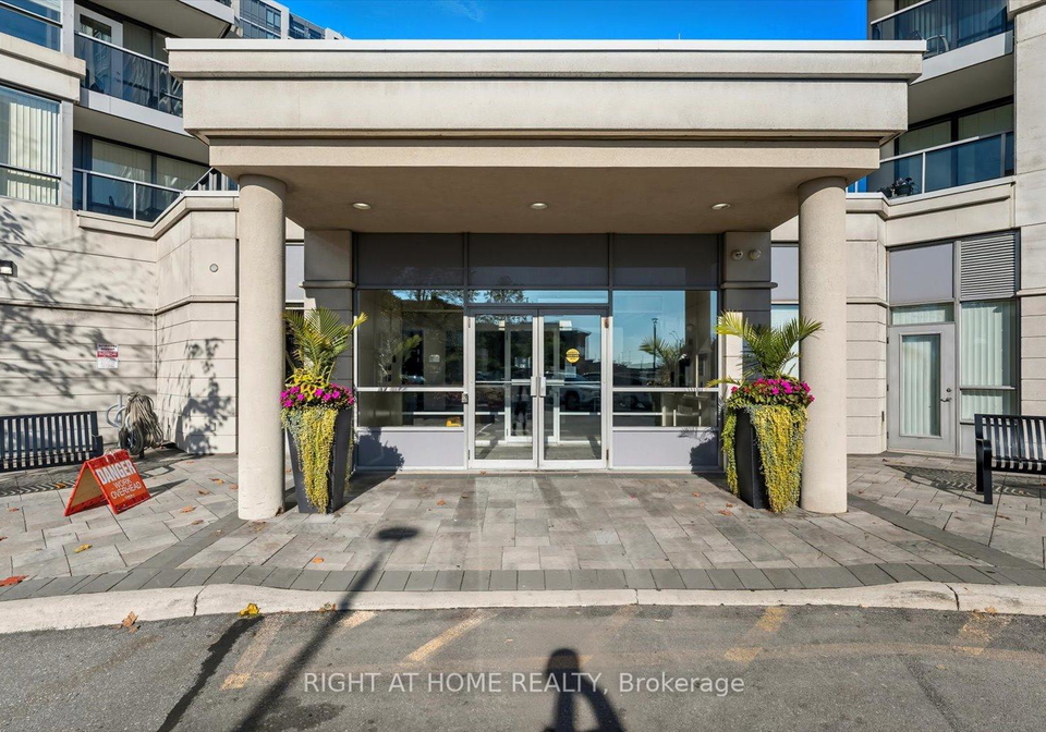 50-disera-drive-vaughan-ontario-n12432297