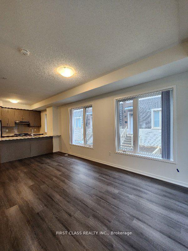140-honeycrisp-crescent-vaughan-ontario-n12433449