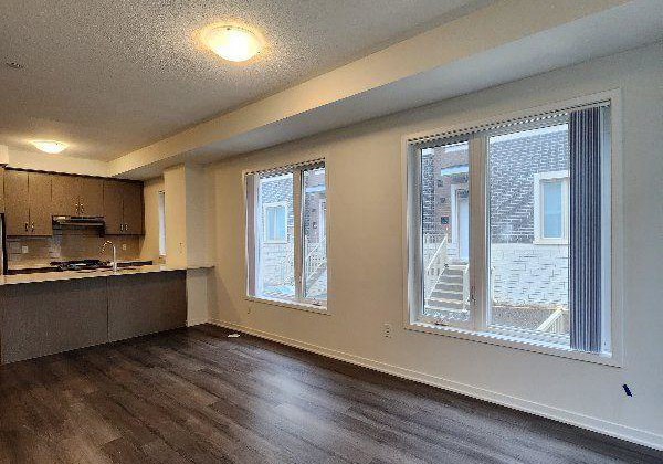 140-honeycrisp-crescent-vaughan-ontario-n12433449