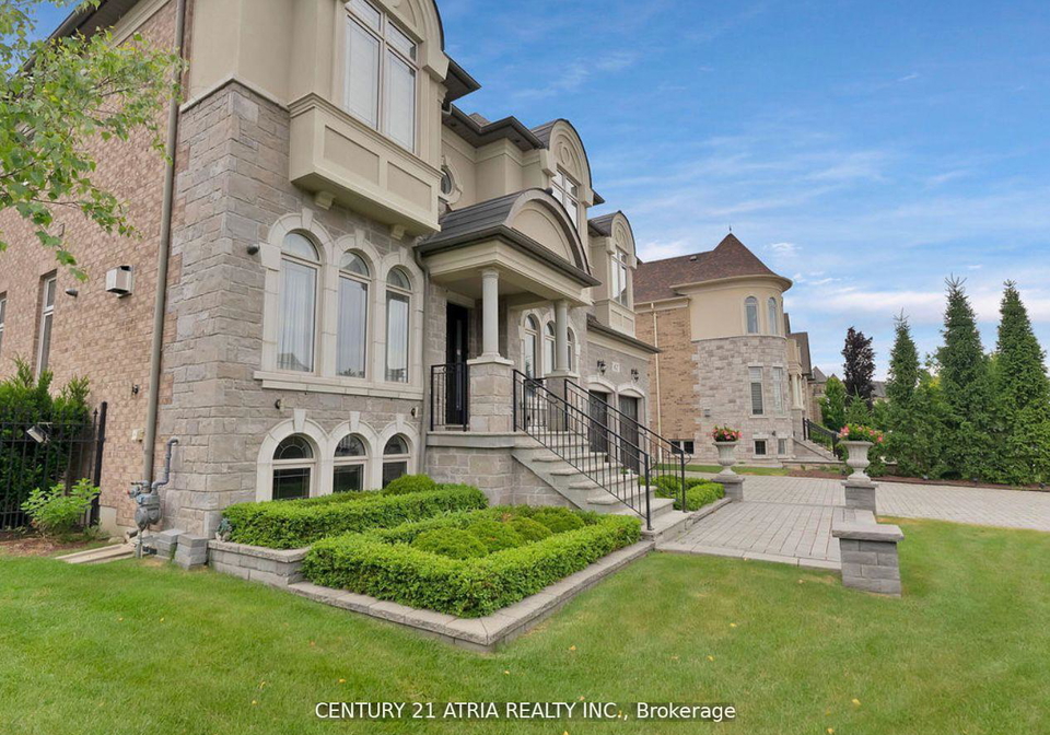 67-langdon-drive-king-ontario-n12433820