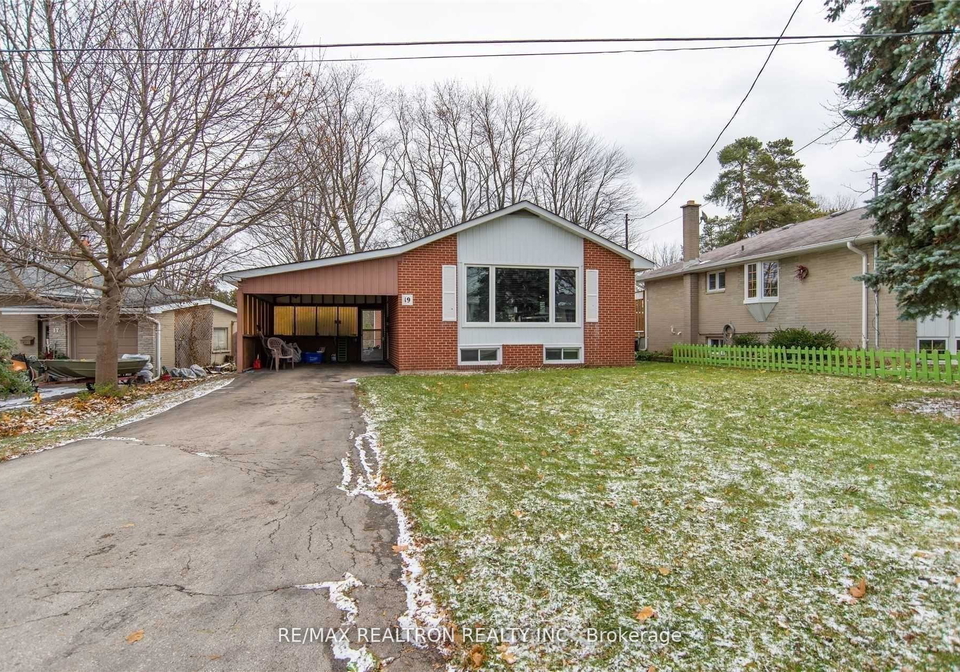 19-wenderly-drive-aurora-ontario-n12433869