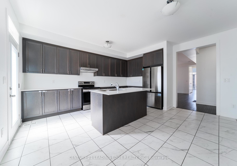 77-kentledge-avenue-east-gwillimbury-ontario-n12434073