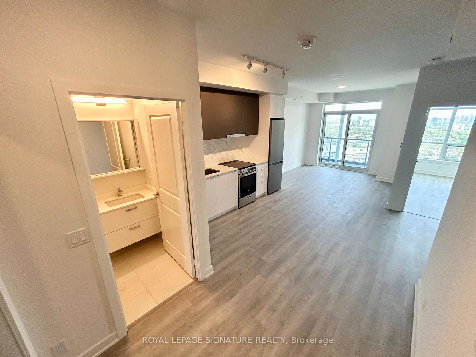 30-upper-mall-way-vaughan-ontario-n12434396