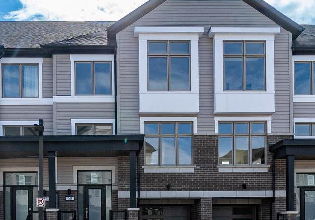 60-totten-trail-new-tecumseth-ontario-n12435199