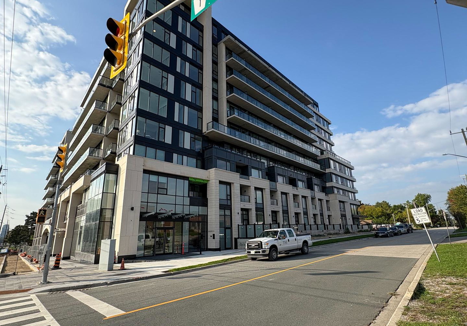 8188-yonge-street-s-vaughan-ontario-n12435253