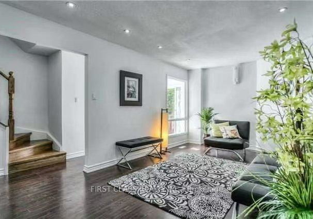 9-upton-crescent-markham-ontario-n12435842
