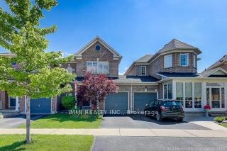 19-walkview-crescent-e-richmond-hill-ontario-n12435853