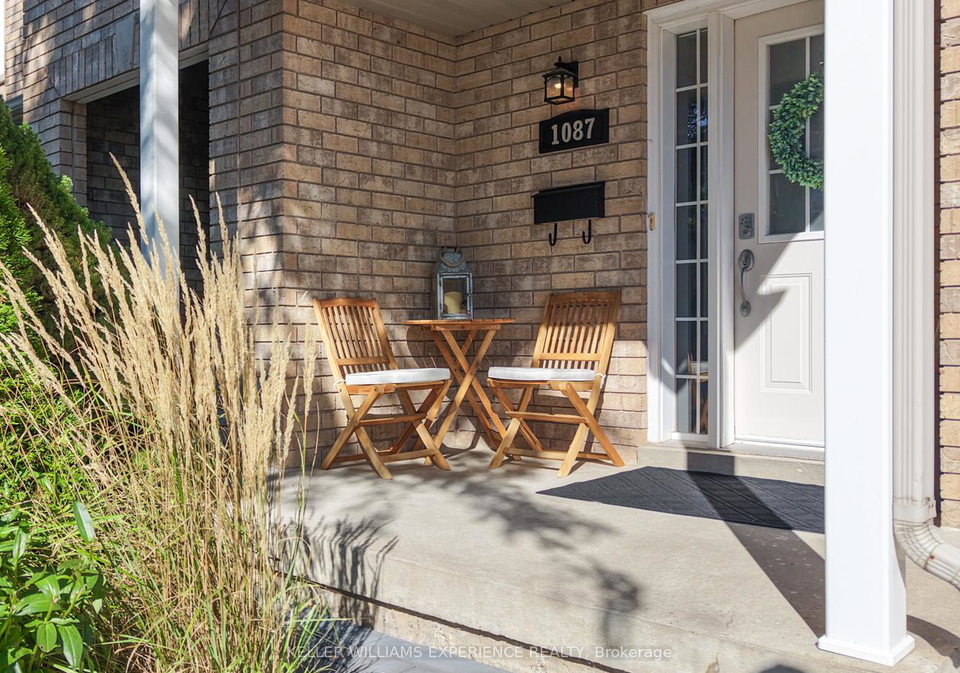 1087-brook-gardens-marsh-newmarket-ontario-n12435973