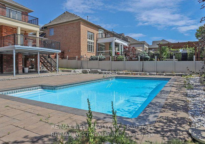 136-hailsham-court-vaughan-ontario-n12437145