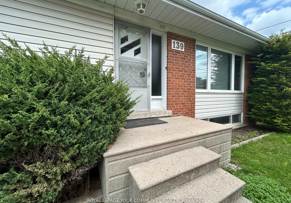 139-queen-street-newmarket-ontario-n12437358