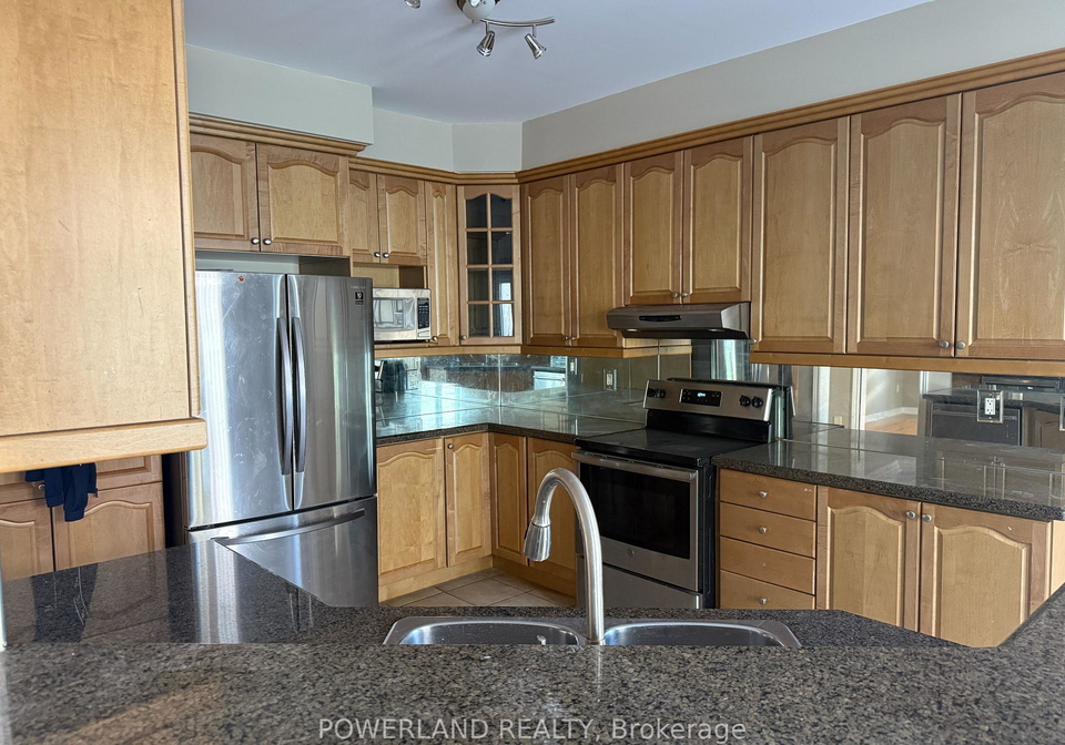 16-ravine-edge-drive-richmond-hill-ontario-n12437364