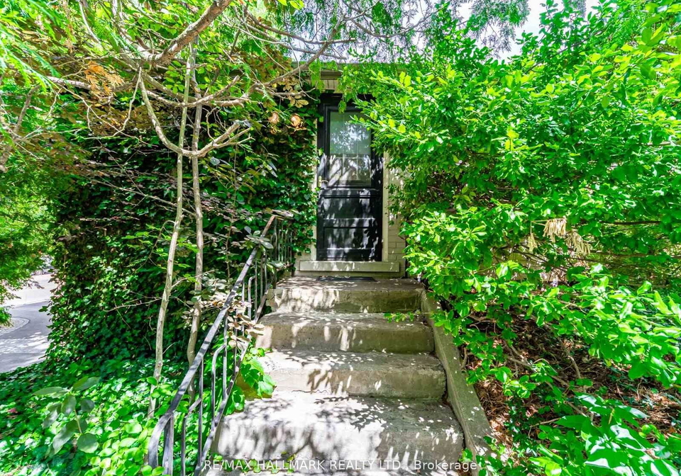 71-trench-street-richmond-hill-ontario-n12437606