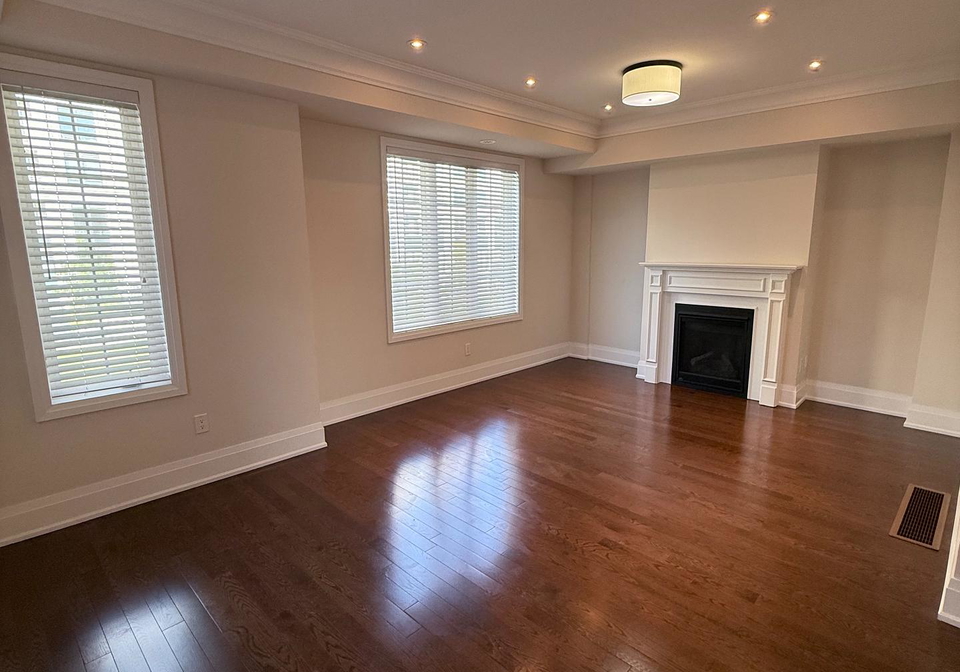 15-village-parkway-markham-ontario-n12437856