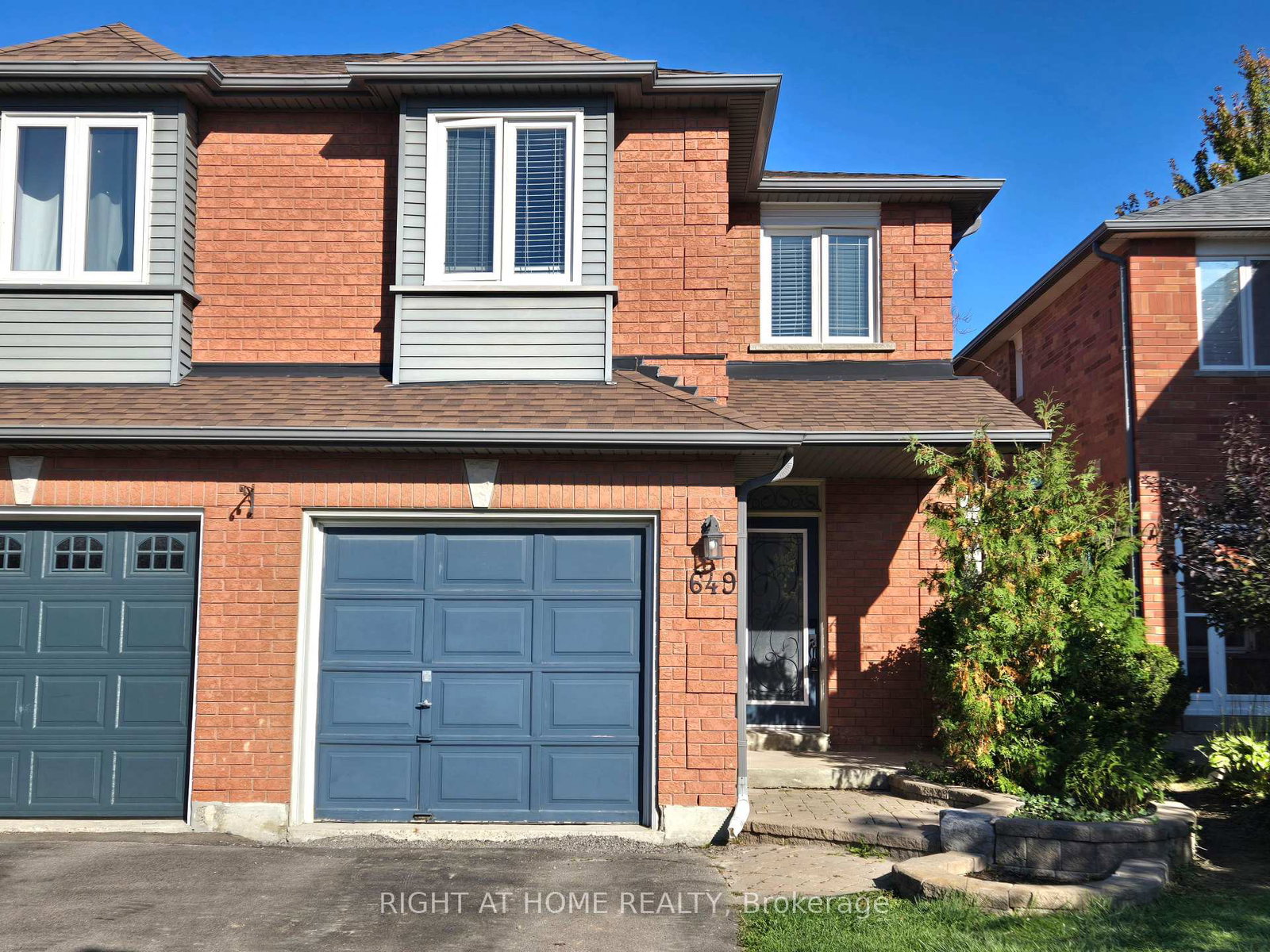 649-walpole-crescent-newmarket-ontario-n12438200