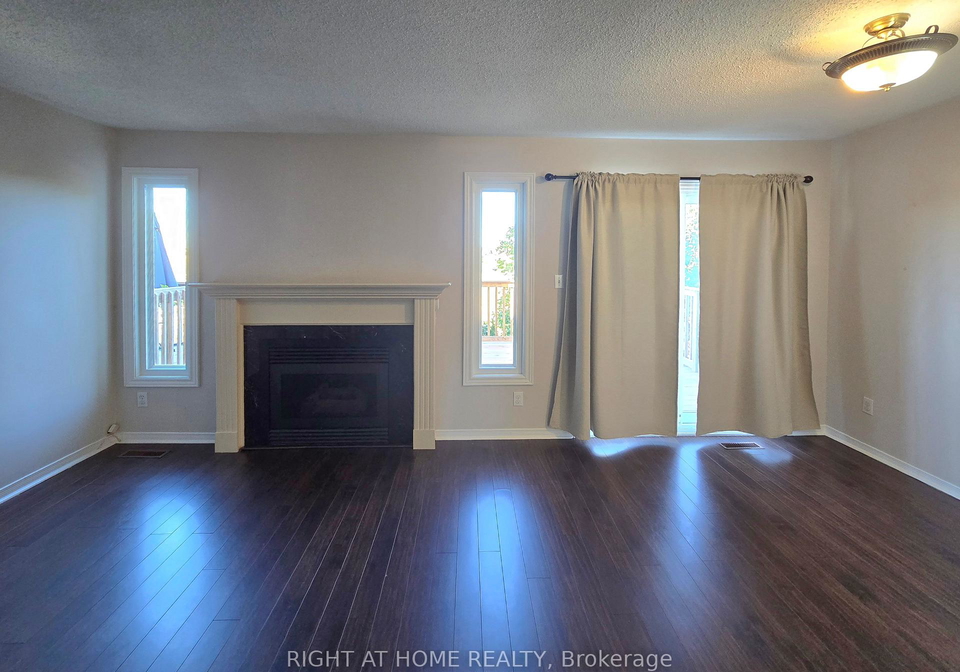 649-walpole-crescent-newmarket-ontario-n12438200