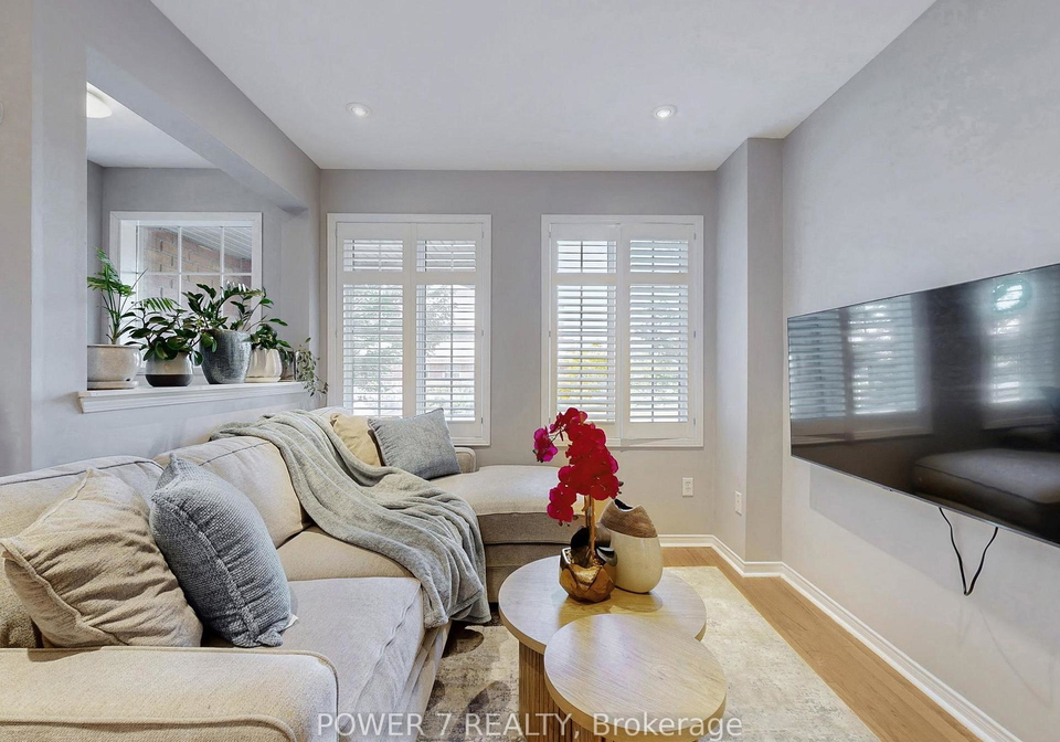 379-whites-hill-avenue-markham-ontario-n12438284