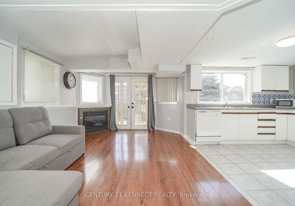 790-stonehaven-avenue-newmarket-ontario-n12438703