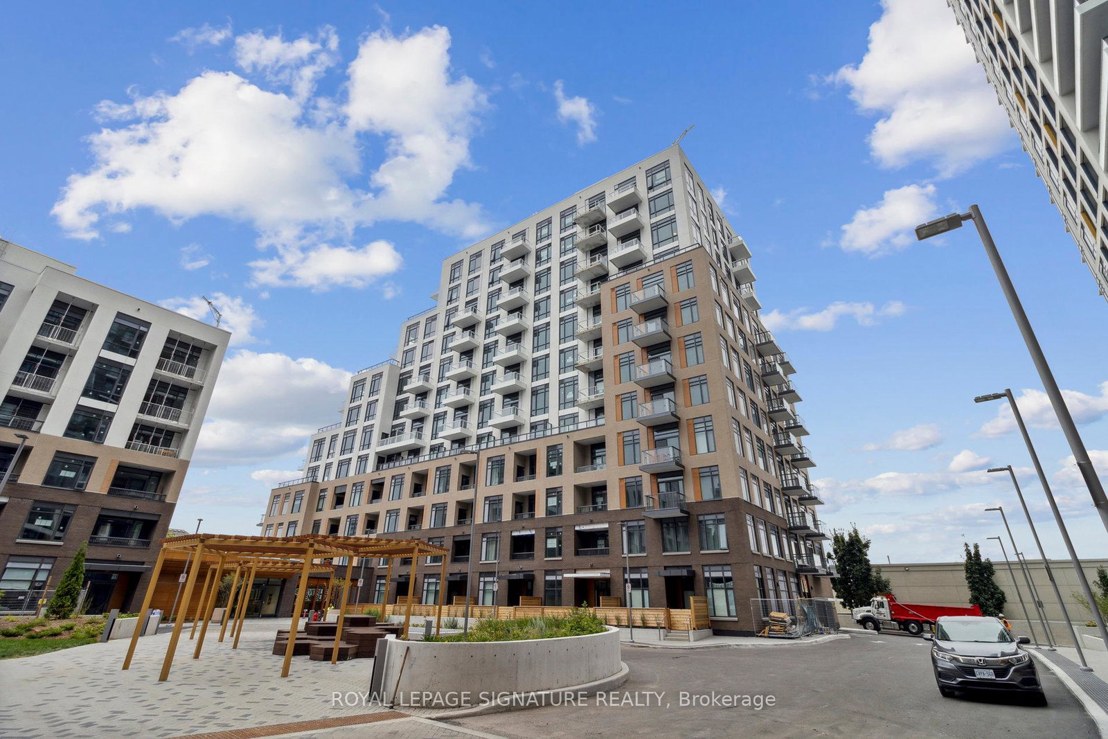 8-beverley-glen-boulevard-vaughan-ontario-n12439790