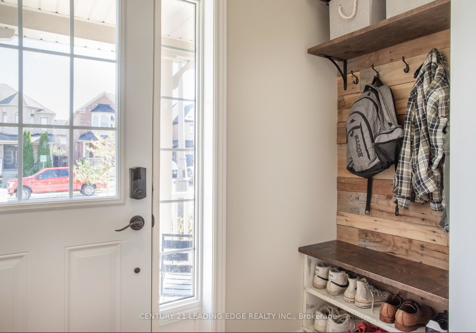 327-mantle-avenue-whitchurch-stouffville-ontario-n12439900