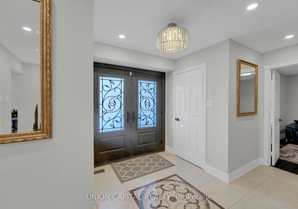 12-reesor-place-whitchurch-stouffville-ontario-n12439915