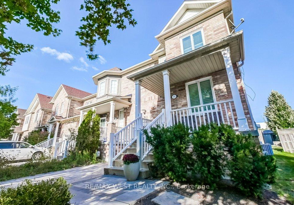 31-watkins-glen-crescent-aurora-ontario-n12439925