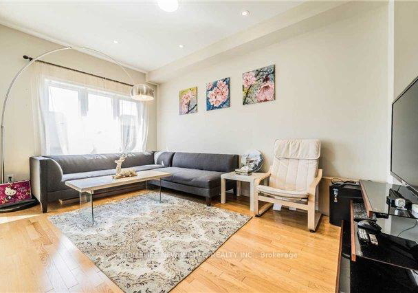 201-district-avenue-vaughan-ontario-n12440365