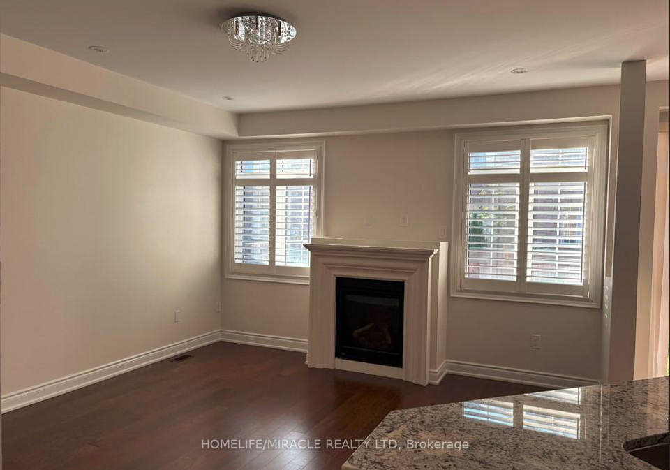72-ruffle-lane-richmond-hill-ontario-n12441469