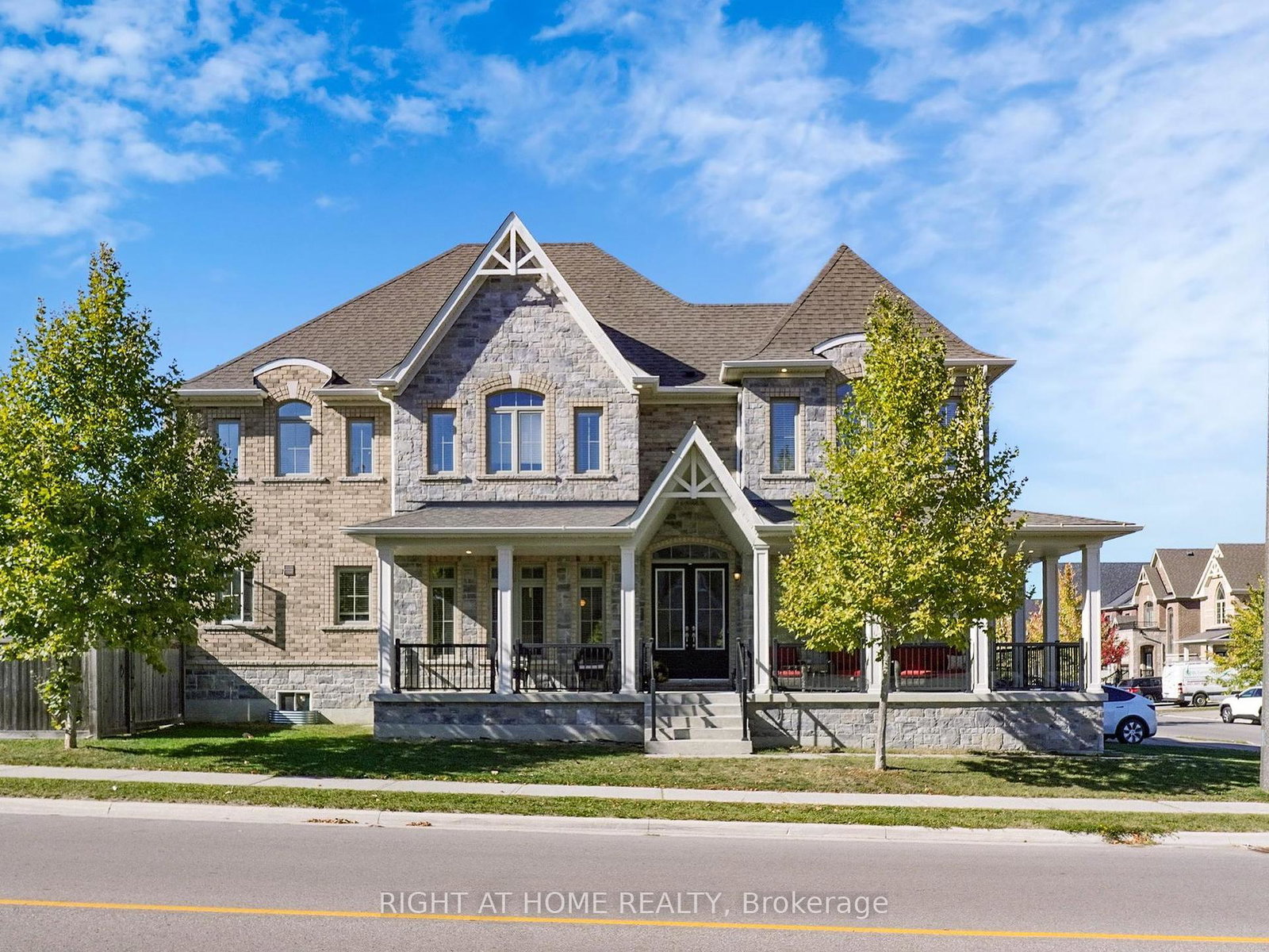 176-sharon-creek-drive-east-gwillimbury-ontario-n12442885