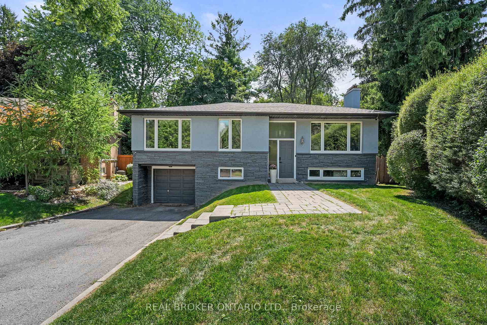 240-rosemar-gardens-richmond-hill-ontario-n12443134