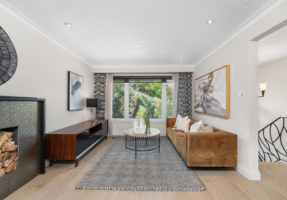240-rosemar-gardens-richmond-hill-ontario-n12443134