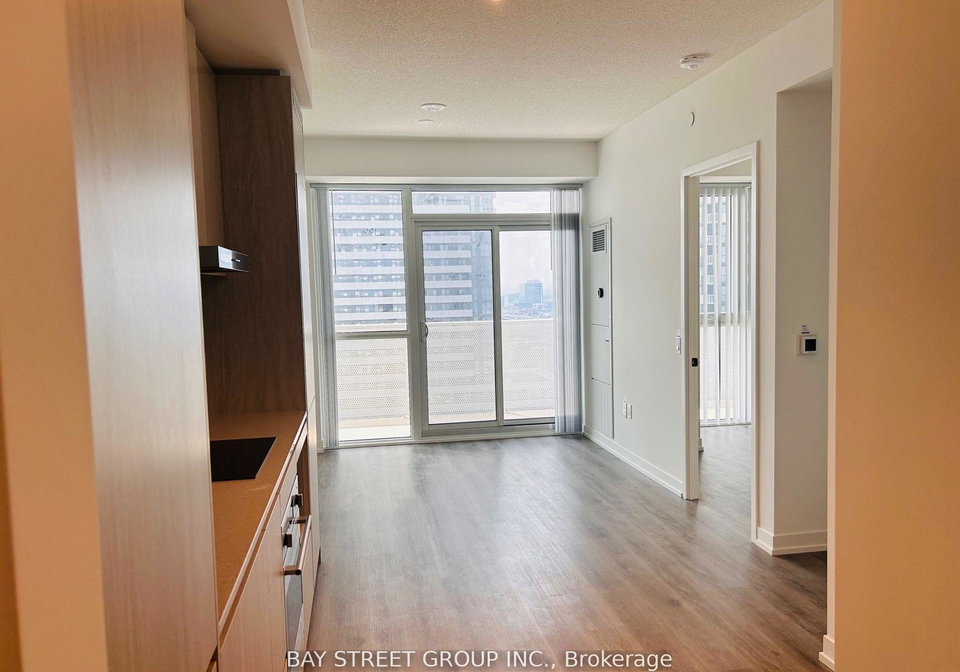 28-interchange-way-vaughan-ontario-n12443141