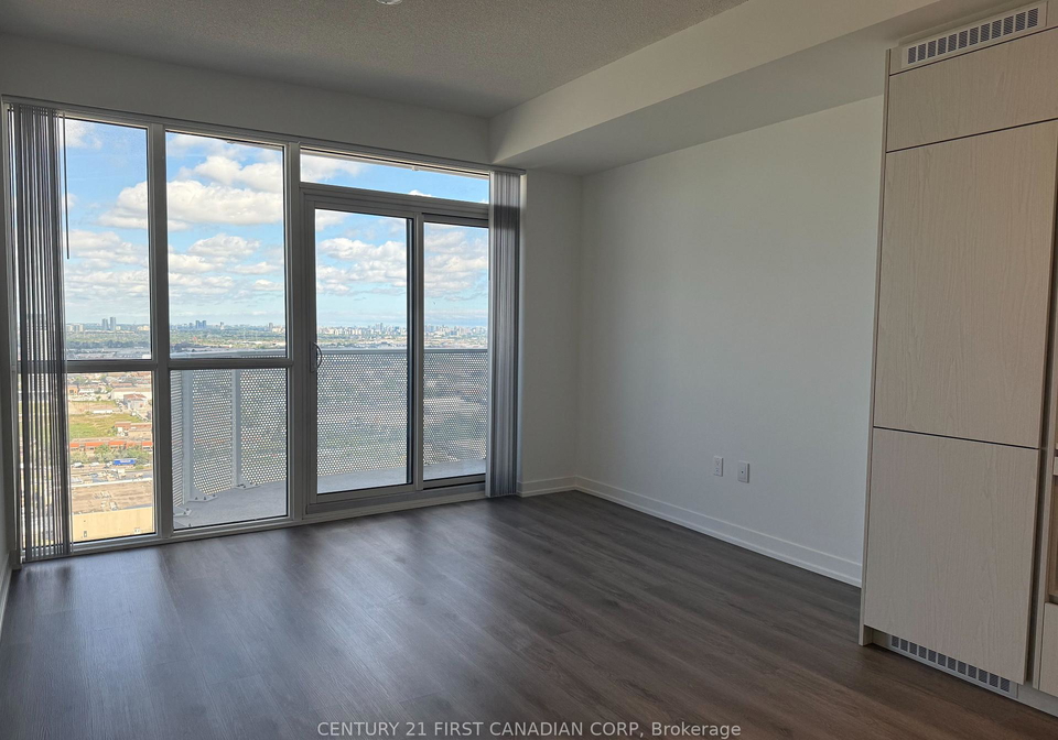 28-interchange-way-n-vaughan-ontario-n12443294
