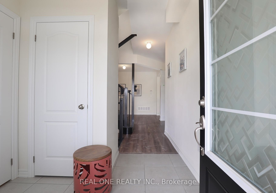 148-hawkins-street-georgina-ontario-n12443484
