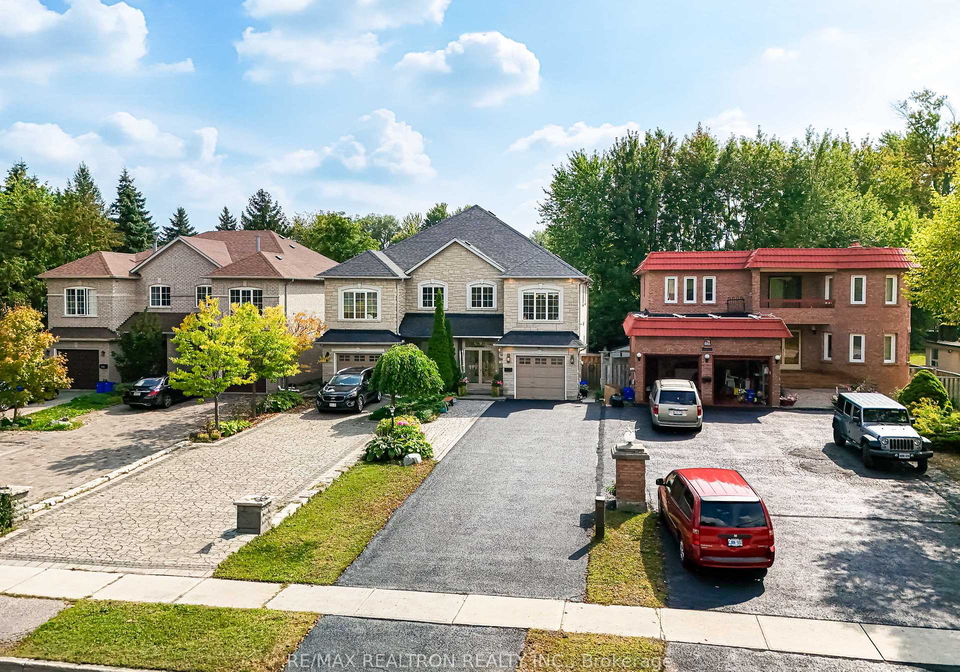 693-16th-avenue-richmond-hill-ontario-n12443897