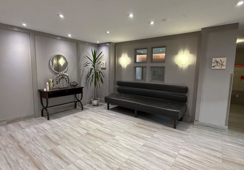 260-davis-drive-newmarket-ontario-n12444508