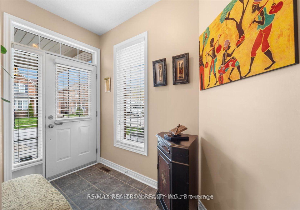 194-gail-parks-crescent-newmarket-ontario-n12444657