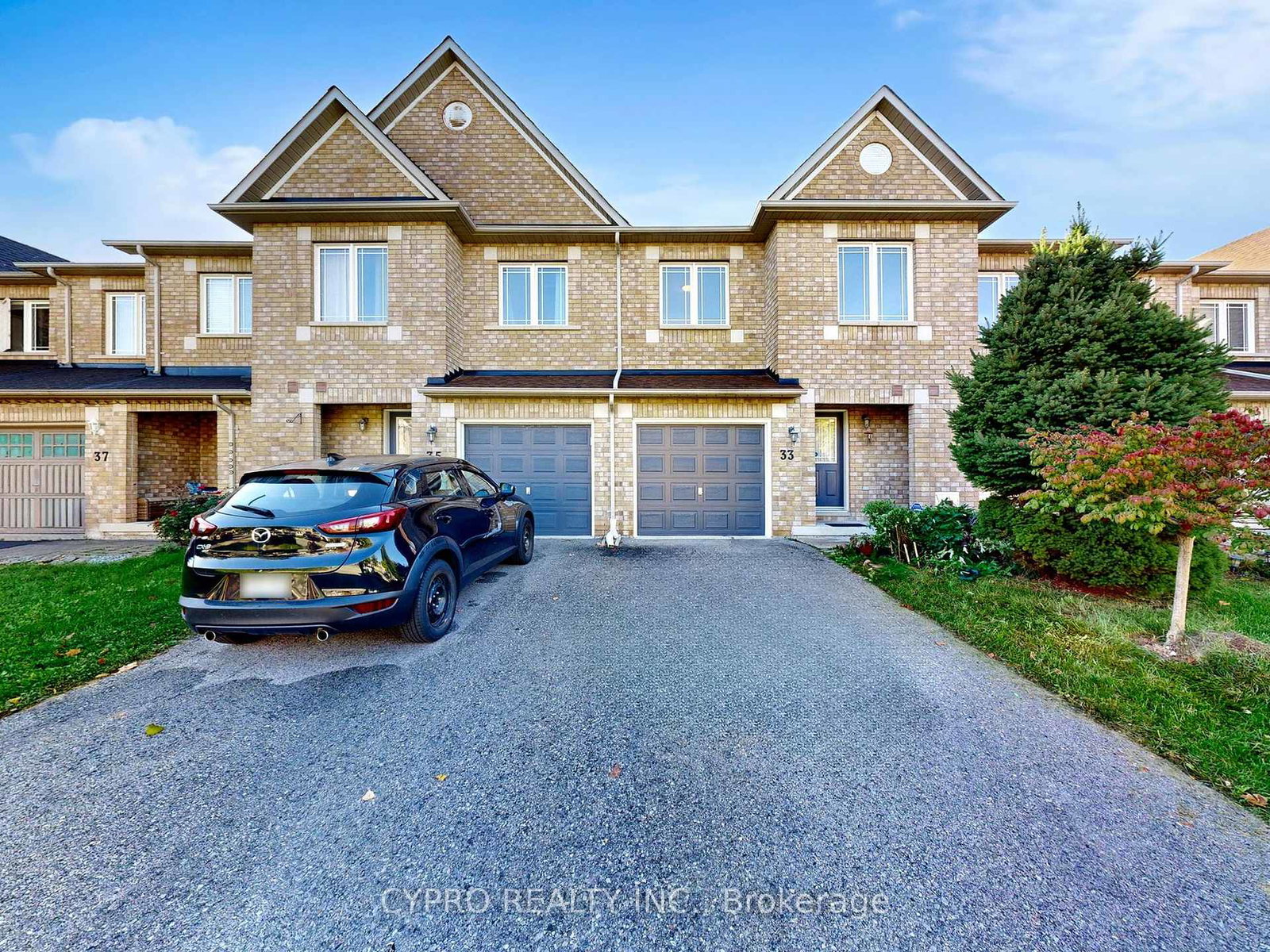 33-bilbrough-street-aurora-ontario-n12444951