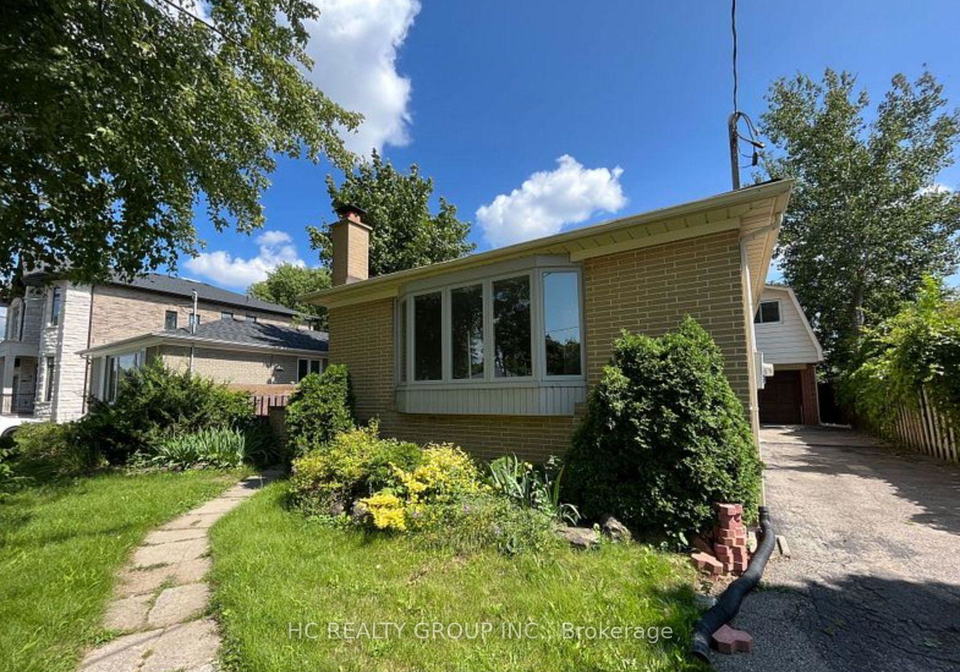 516-lynett-crescent-richmond-hill-ontario-n12445941