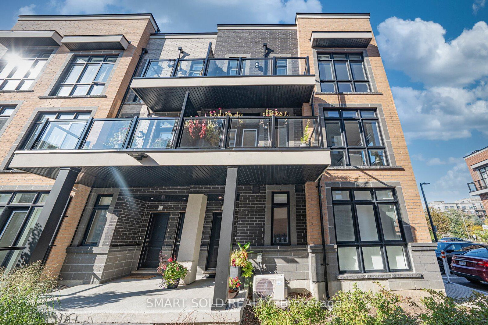 6-sayers-lane-richmond-hill-ontario-n12446060