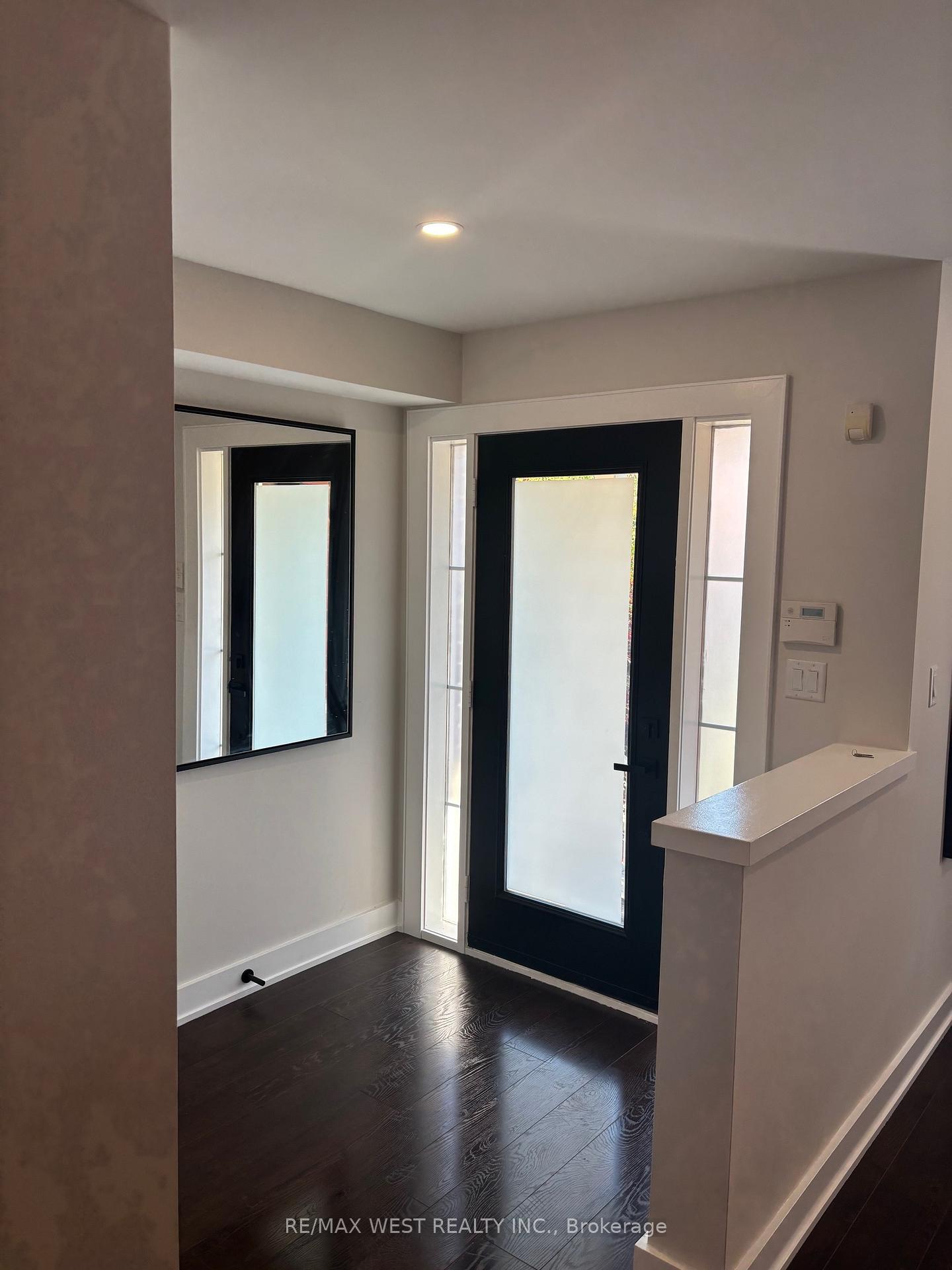 10-villa-antica-drive-vaughan-ontario-n12447545