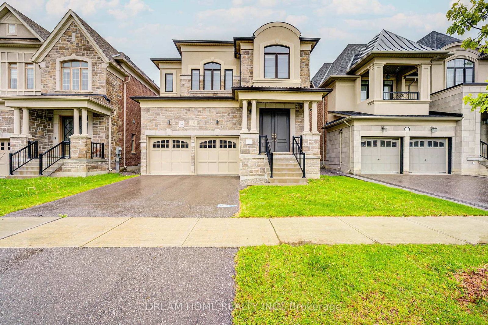 113-botelho-circle-aurora-ontario-n12447790