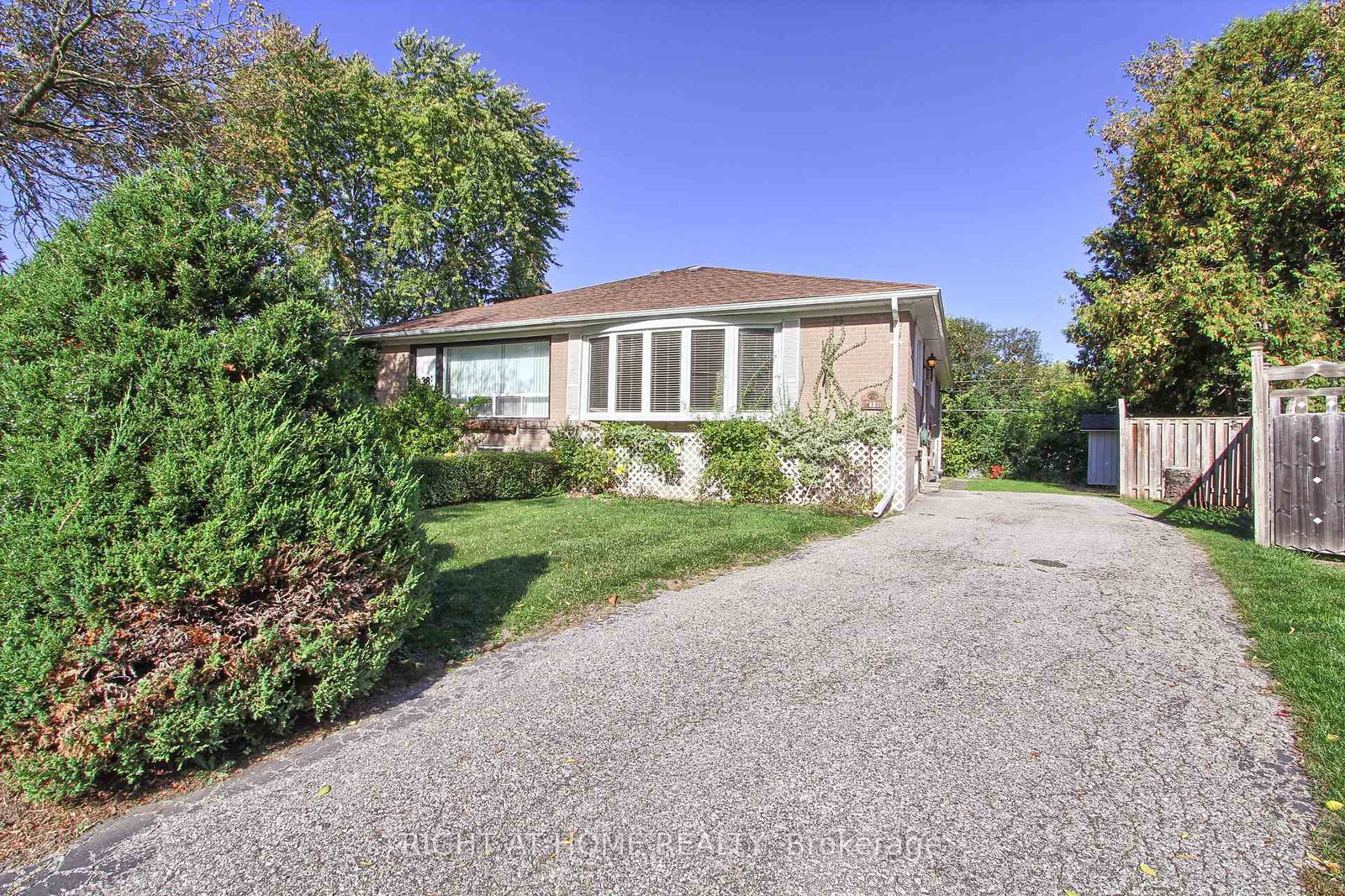 40-kitimat-crescent-aurora-ontario-n12448560