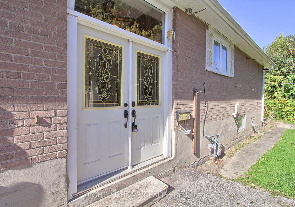 40-kitimat-crescent-aurora-ontario-n12448560