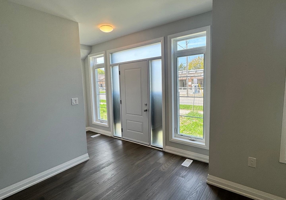260-eagle-street-newmarket-ontario-n12448715