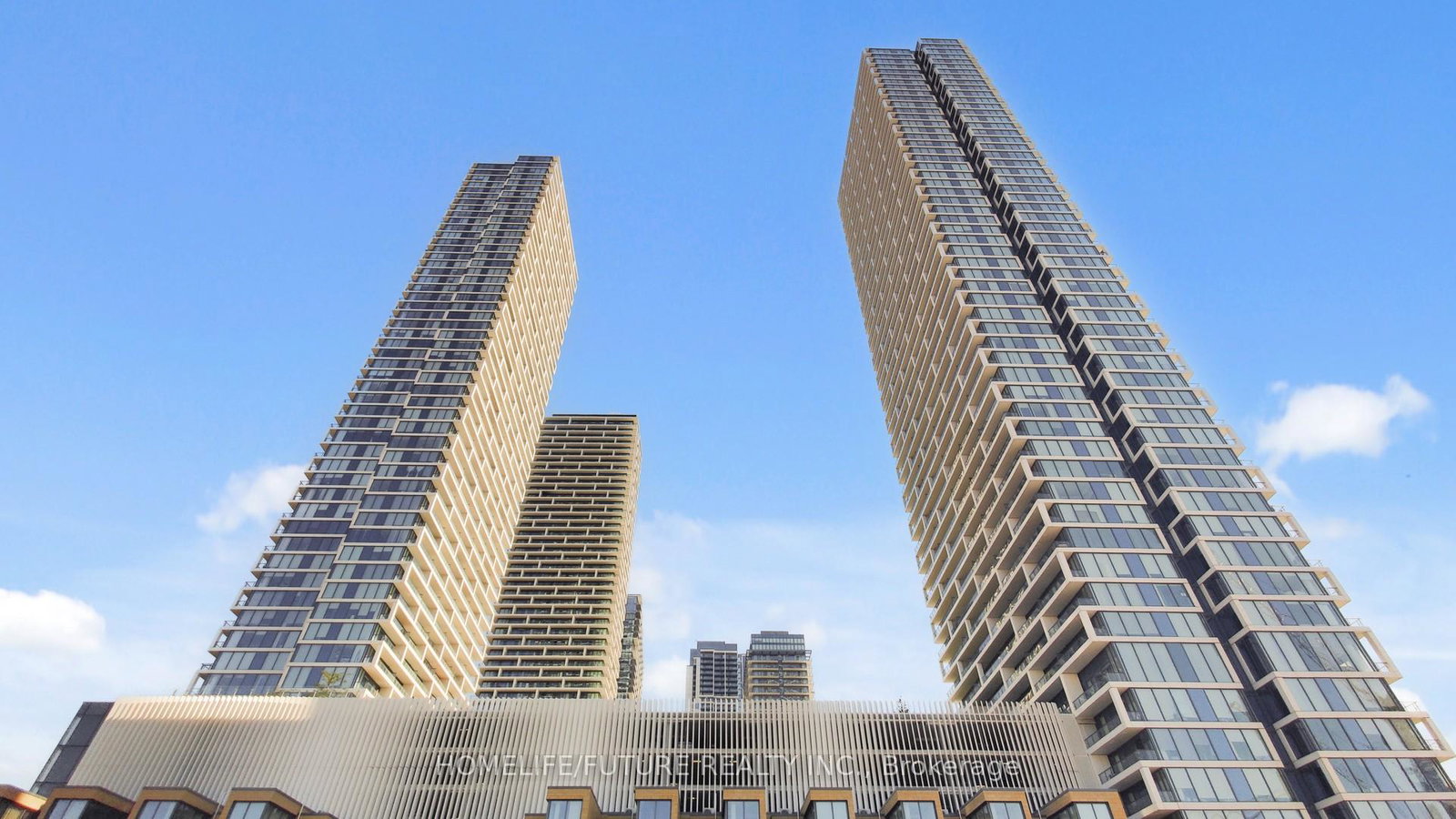 5-buttermill-avenue-vaughan-ontario-n12448790