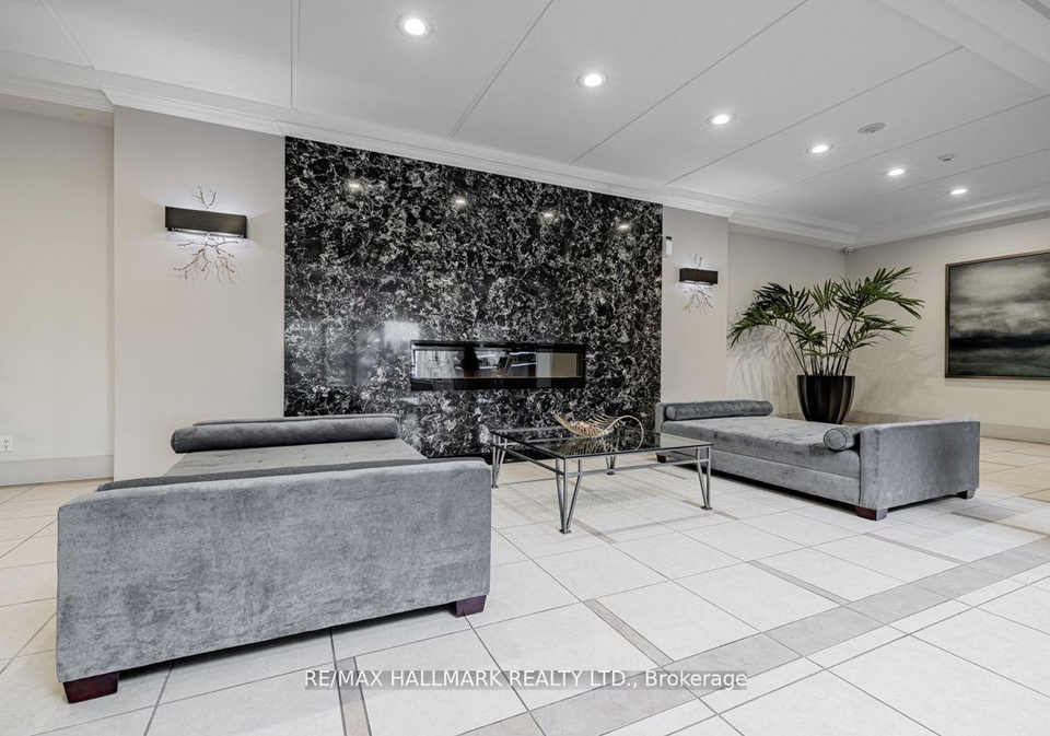 50-disera-drive-vaughan-ontario-n12450103