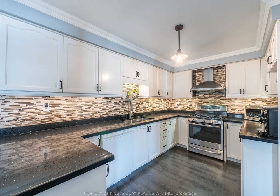 614-pinder-avenue-newmarket-ontario-n12451352