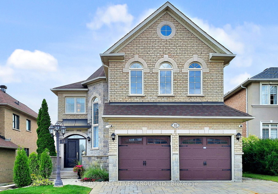 32-shadow-falls-drive-richmond-hill-ontario-n12451472