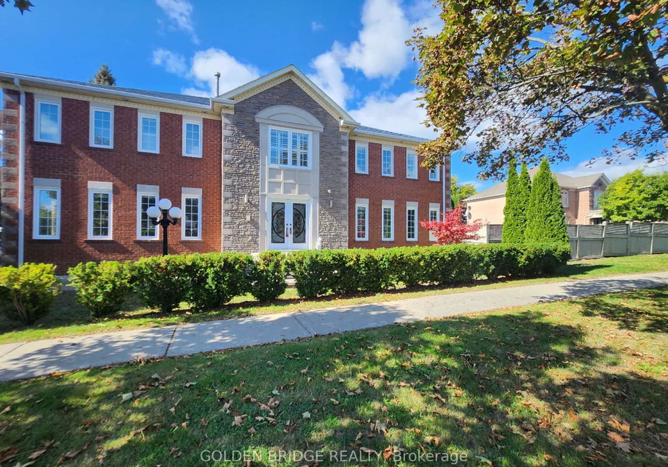 70-chadwick-crescent-richmond-hill-ontario-n12452157